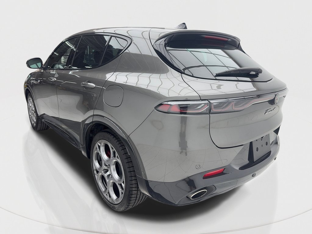 New 2024 Alfa Romeo Tonale Veloce image 11