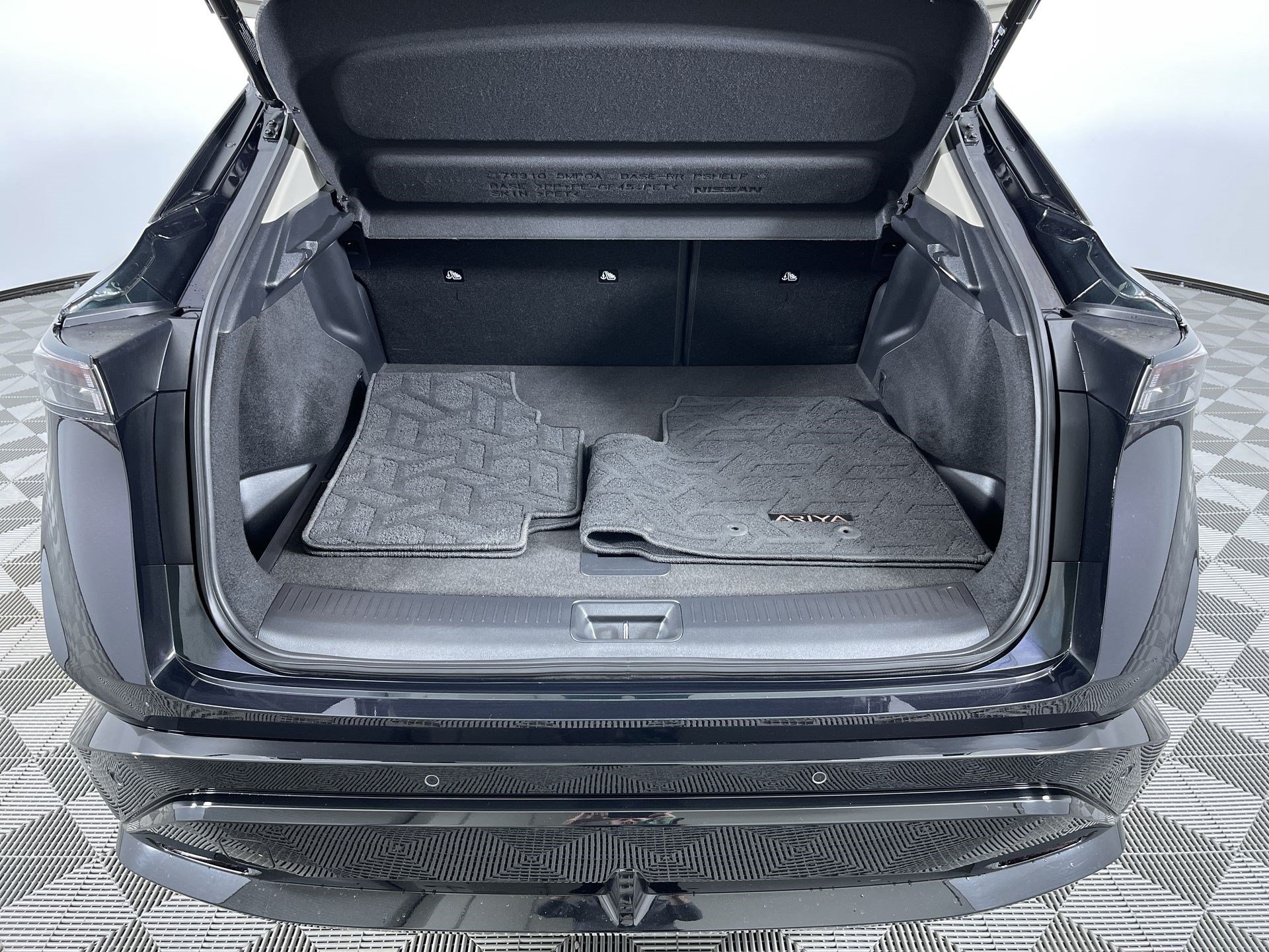 Certified 2024 Nissan Ariya AWD image 25