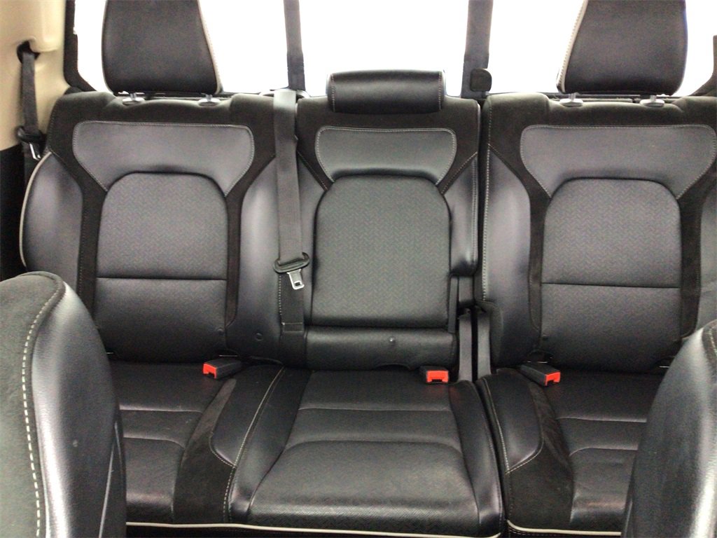 Used 2019 RAM 1500 Laramie image 15