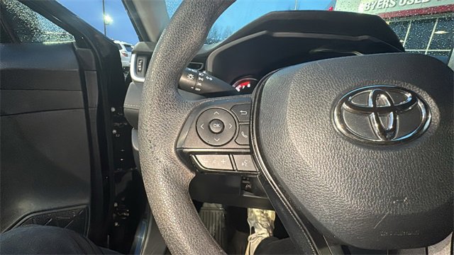 Used 2023 Toyota RAV4 LE image 16