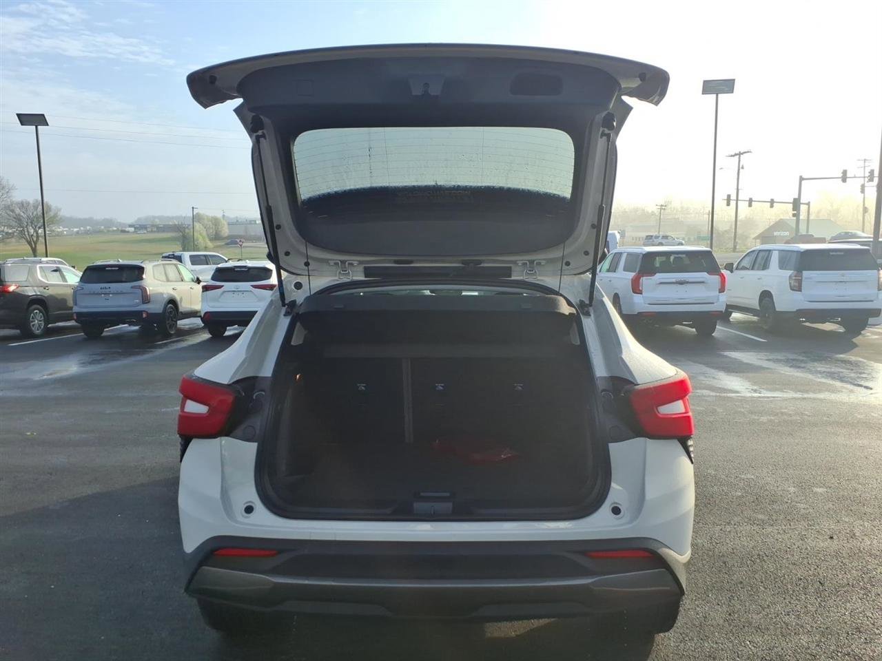 New 2026 Chevrolet Trax ACTIV w/ Driver Confidence Package image 7