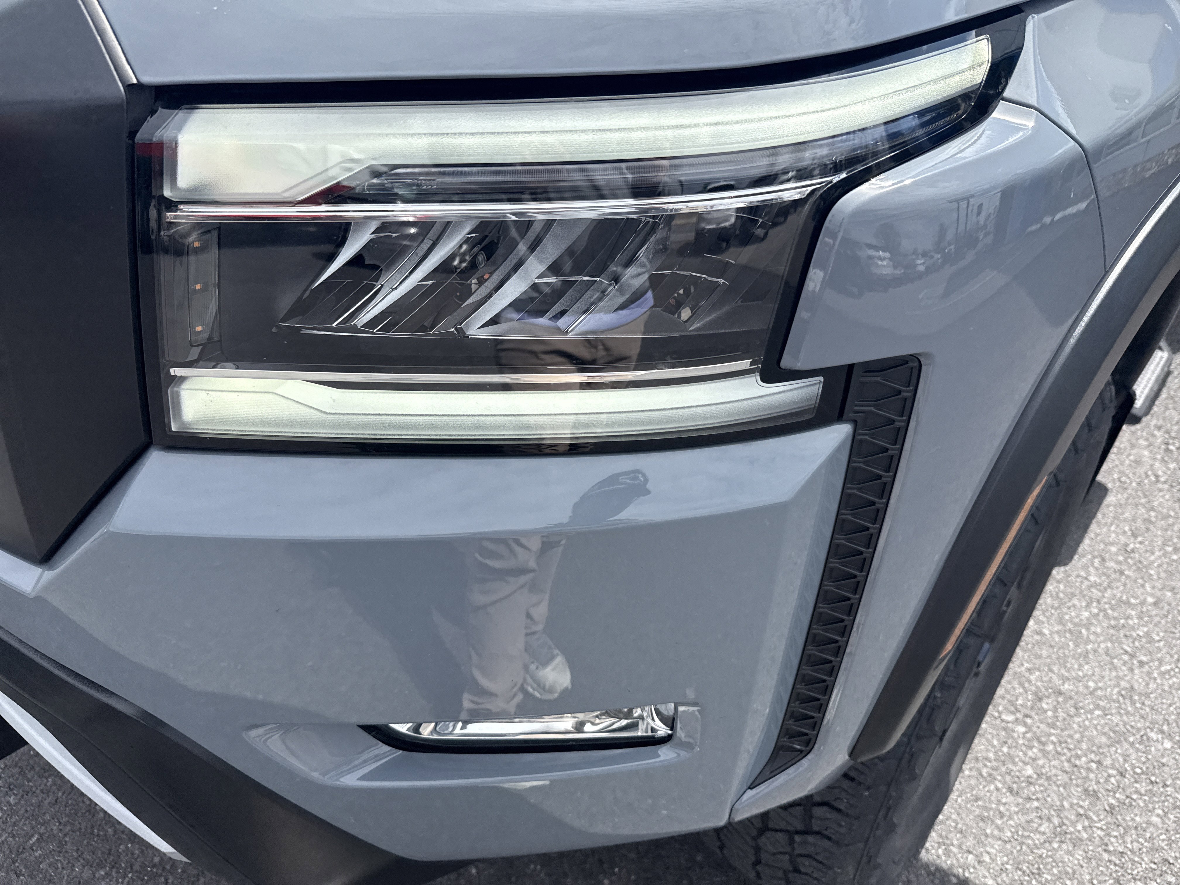 Used 2024 Nissan Frontier PRO-4X w/ Pro Convenience Package image 7