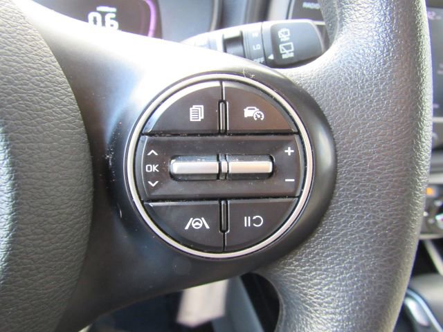 Used 2023 Kia Soul LX w/ LX Technology Package image 31