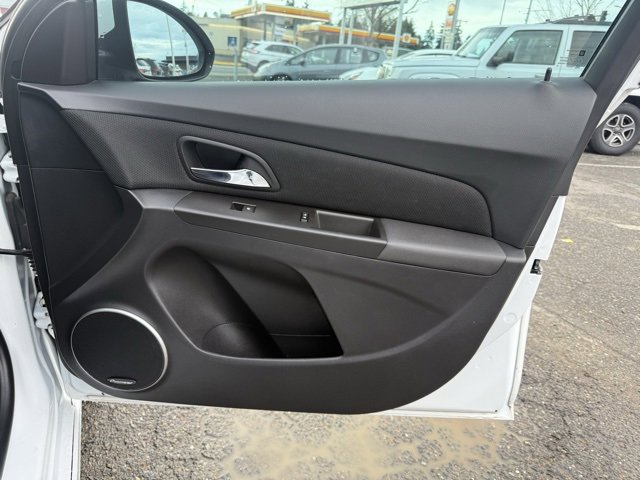 Used 2016 Chevrolet Cruze LTZ w/ Sun, Sound and Sport Package image 27