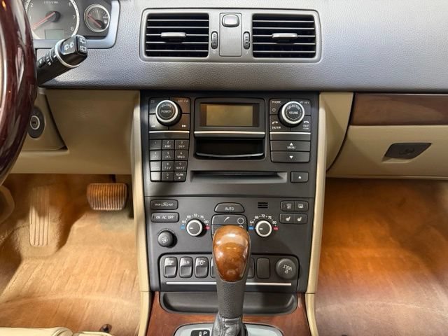 Used 2013 Volvo XC90 3.2 AWD/4WD image 14
