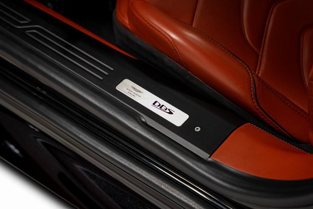 Used 2019 Aston Martin DBS Superleggera image 72