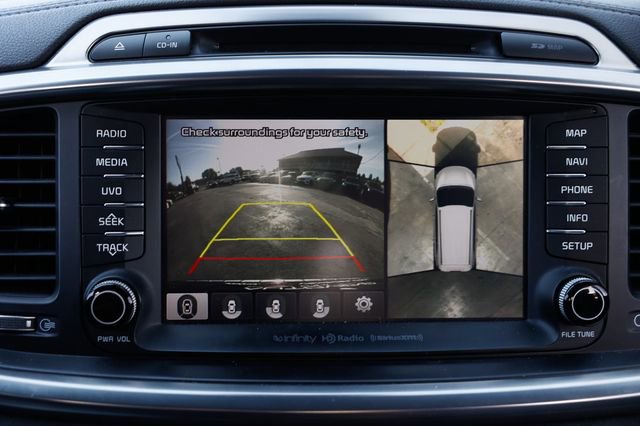 Used 2017 Kia Sorento SX image 44