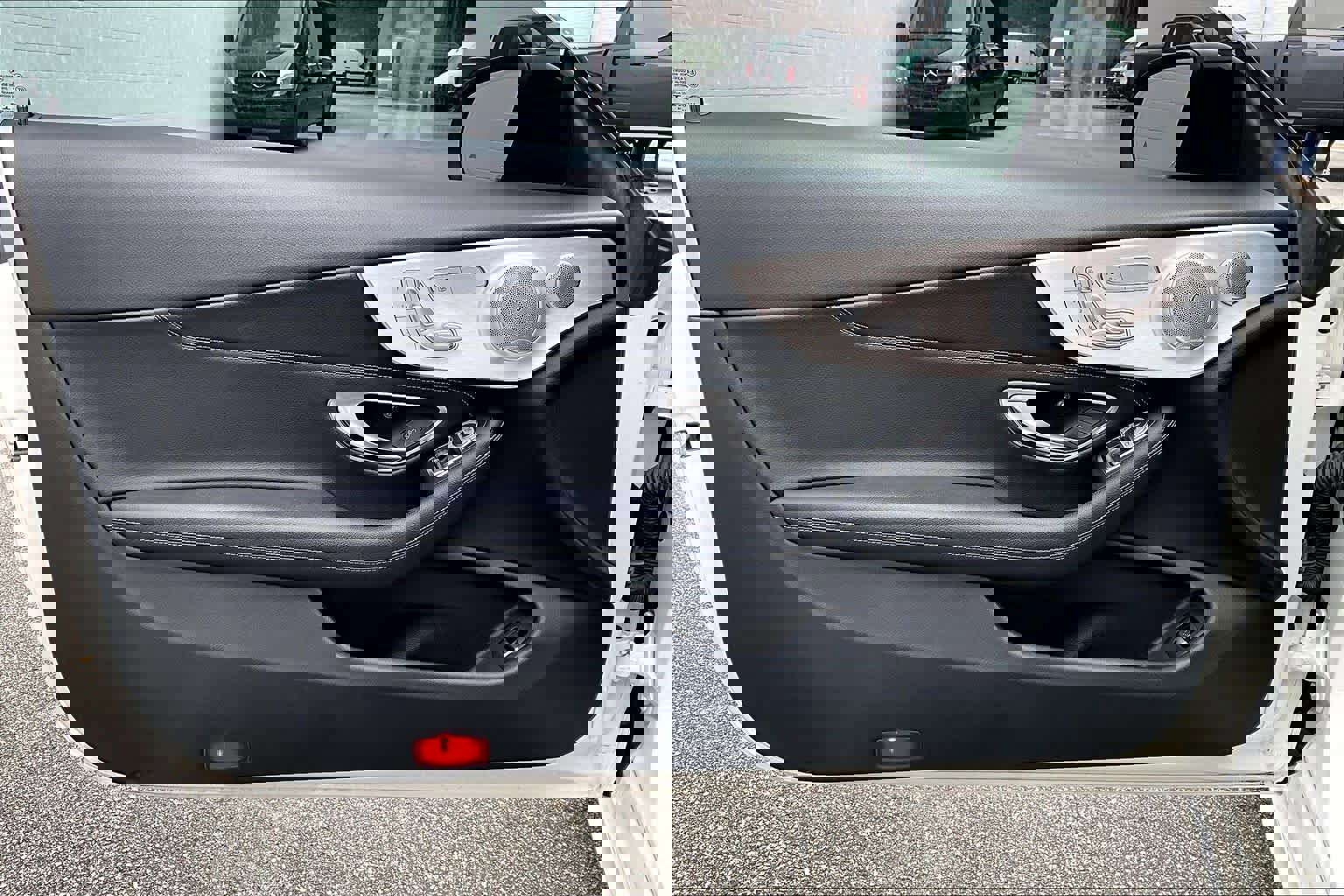 Used 2019 Mercedes-Benz C 300 Coupe image 18