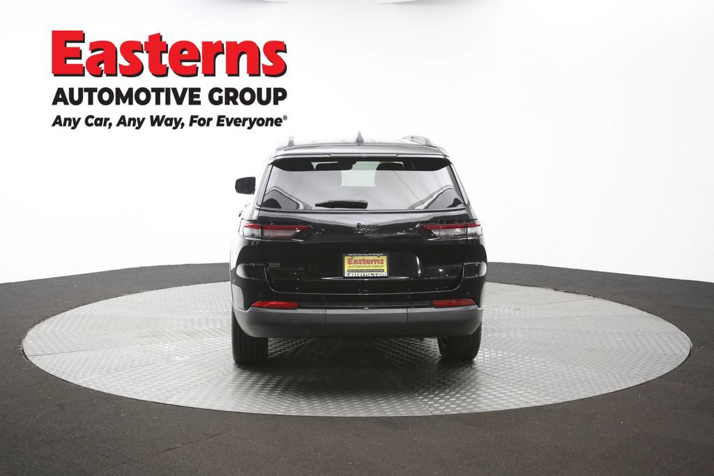 Used 2023 Jeep Grand Cherokee L Laredo AWD/4WD image 38