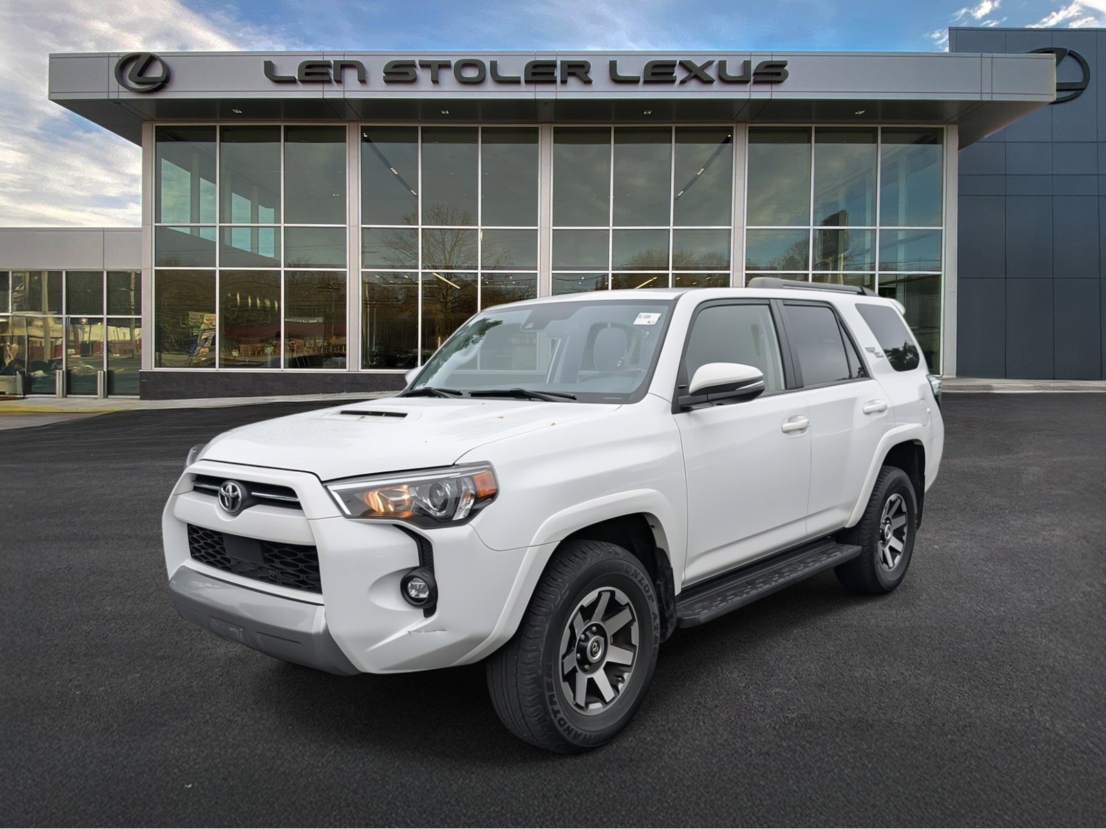Used 2023 Toyota 4Runner TRD Off-Road Premium image 8