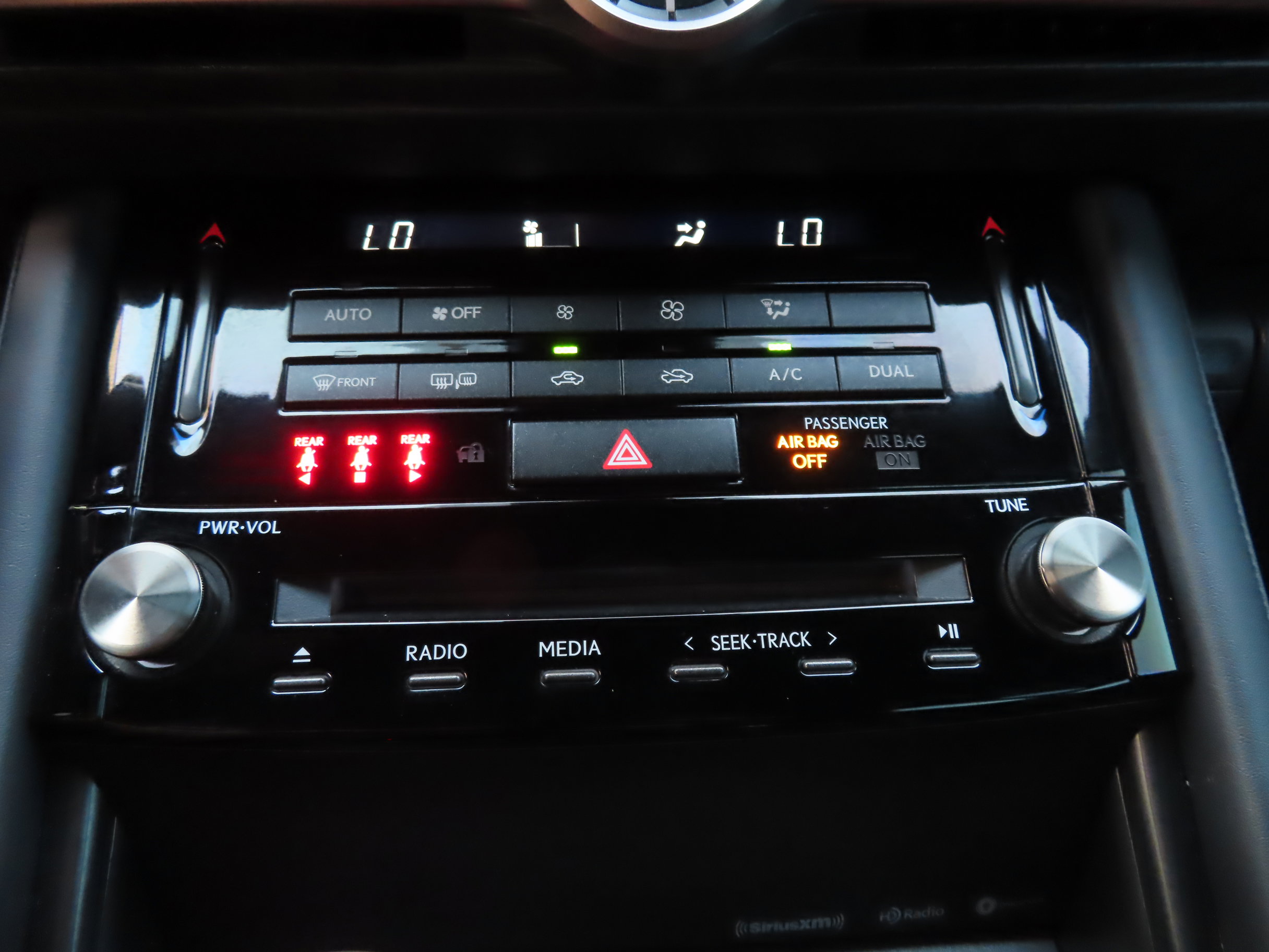 Used 2022 Lexus IS 300 AWD w/ Premium Package image 26
