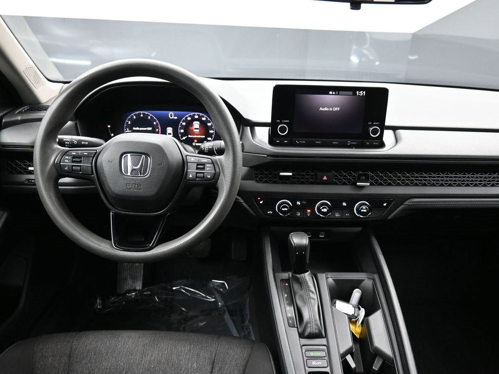 Certified 2023 Honda Accord EX image 20