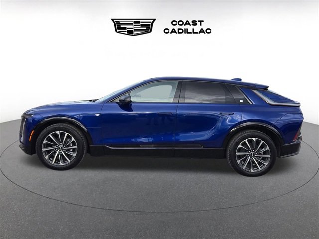 Certified 2025 Cadillac Lyriq Sport image 9