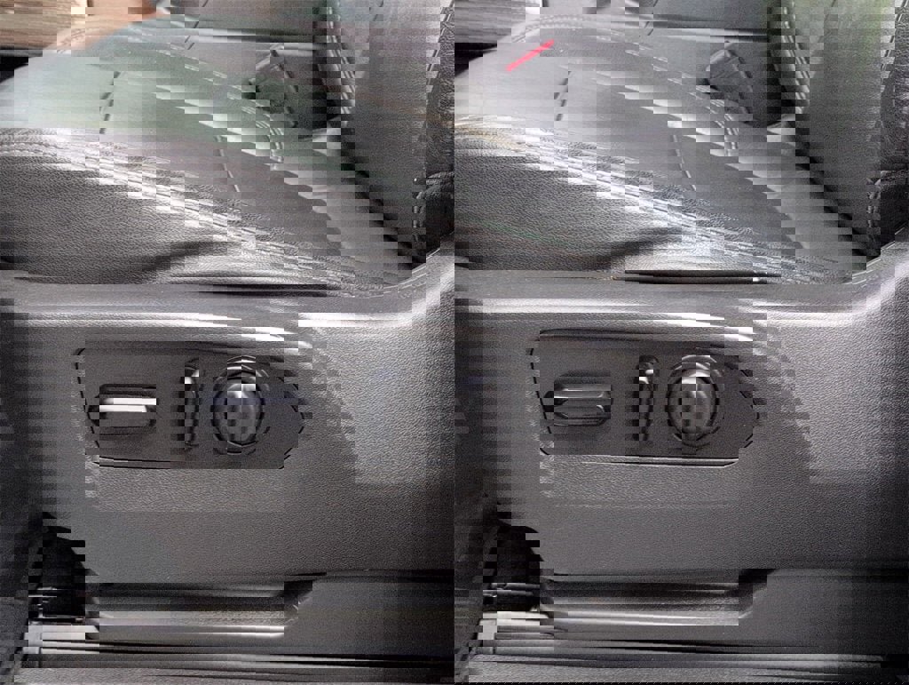 Used 2020 Chevrolet Silverado 1500 RST w/ All-Star Edition image 15