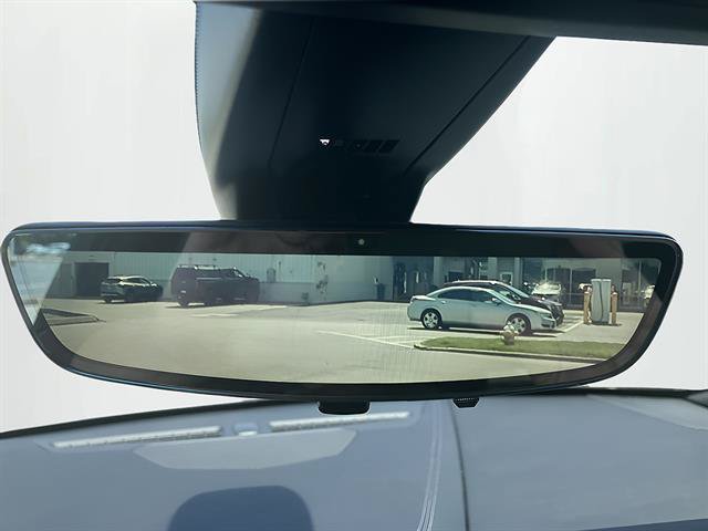 Certified 2024 Cadillac XT6 Premium Luxury w/ Technology Package AWD/4WD image 17