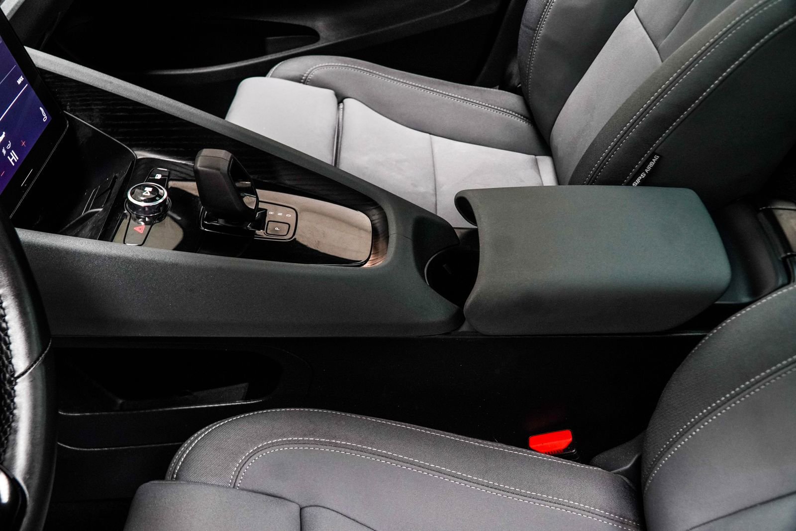 Used 2022 Polestar Polestar 2 w/ Plus Package image 20