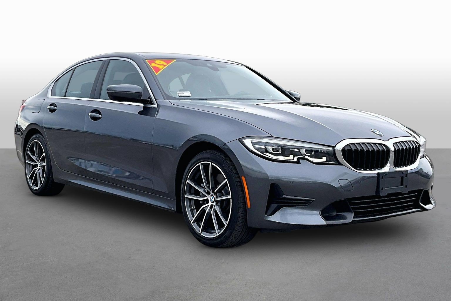 Used 2019 BMW 330i Sedan w/ Convenience Package RWD image 10