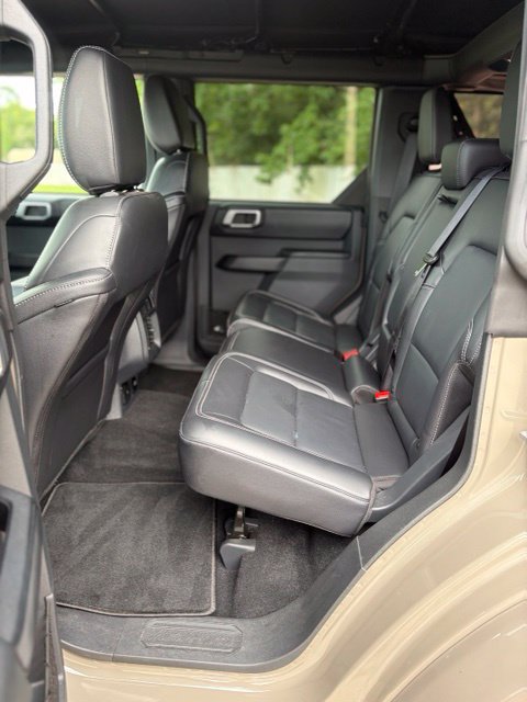 Used 2025 Ford Bronco Outer Banks AWD/4WD image 22