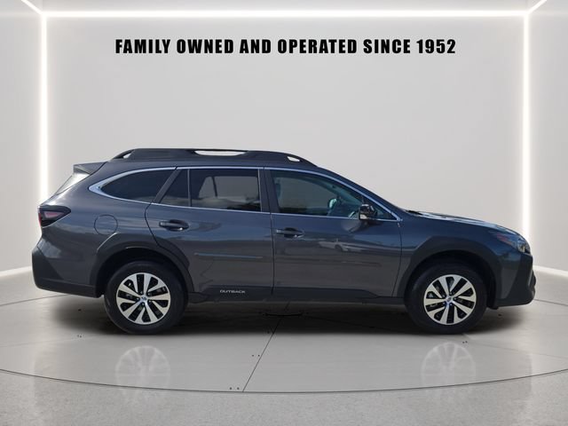 Certified 2024 Subaru Outback Premium w/ Popular Package #1 AWD/4WD image 2