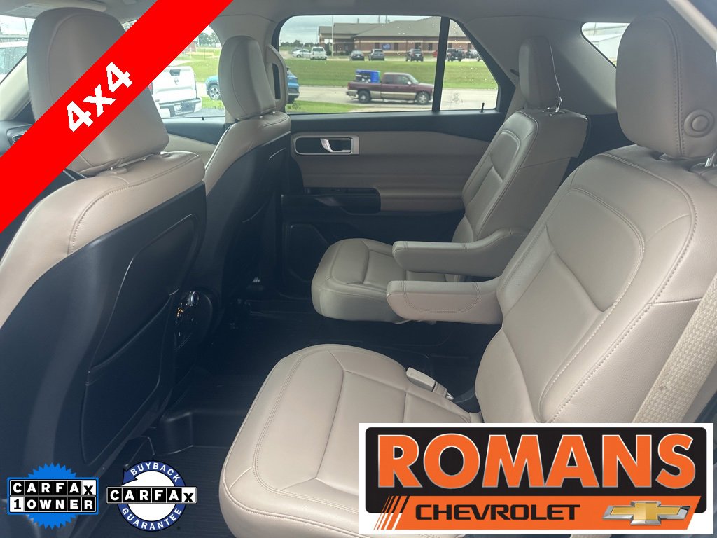Used 2020 Ford Explorer XLT w/ Equipment Group 202A image 17