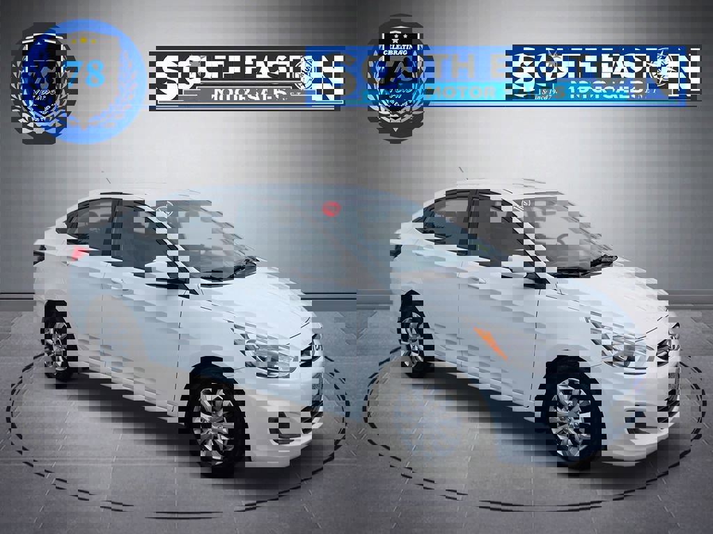 Used 2016 Hyundai Accent SE w/ Option Group 02 image 2