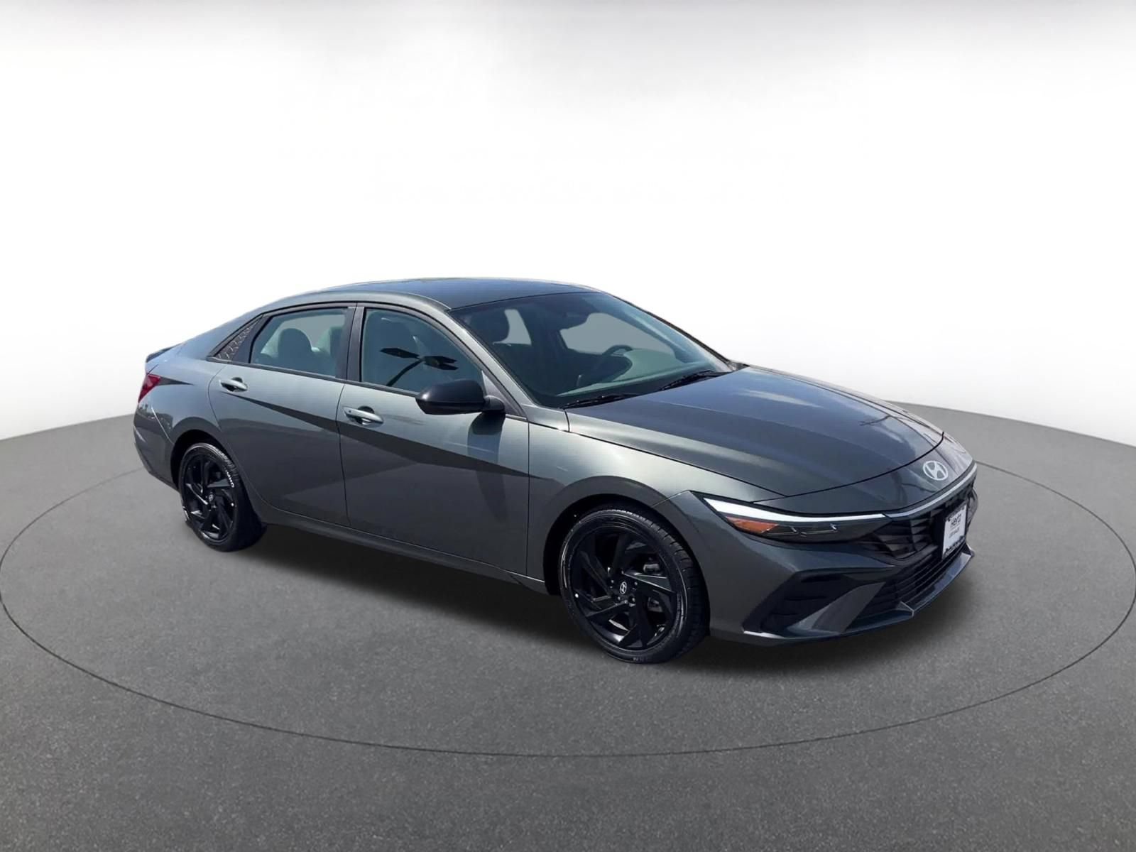 Used 2026 Hyundai Elantra Sport FWD video 2