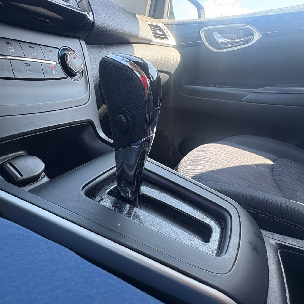 Used 2016 Nissan Sentra SV image 20