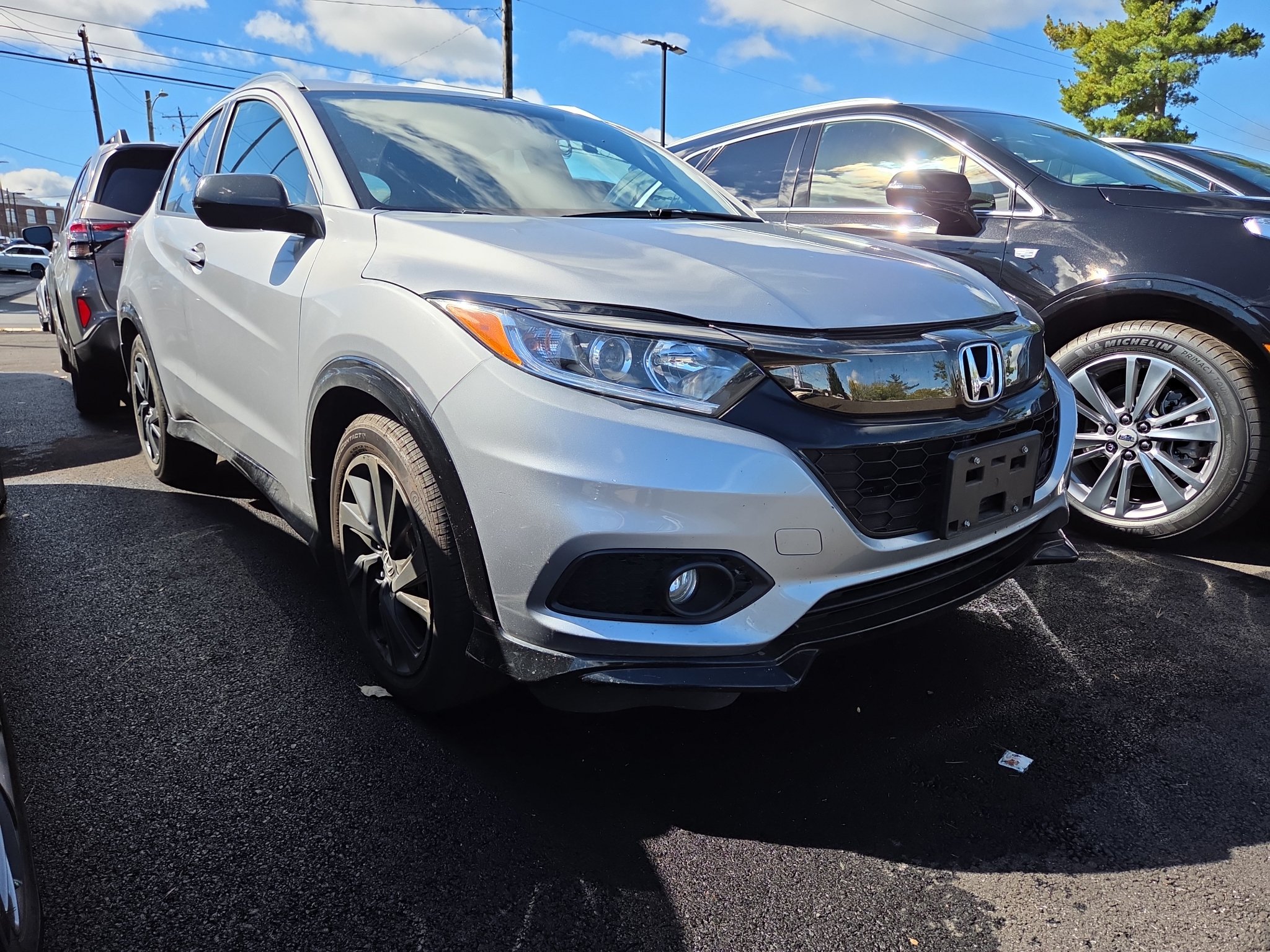 Used 2022 Honda HR-V Sport image 2