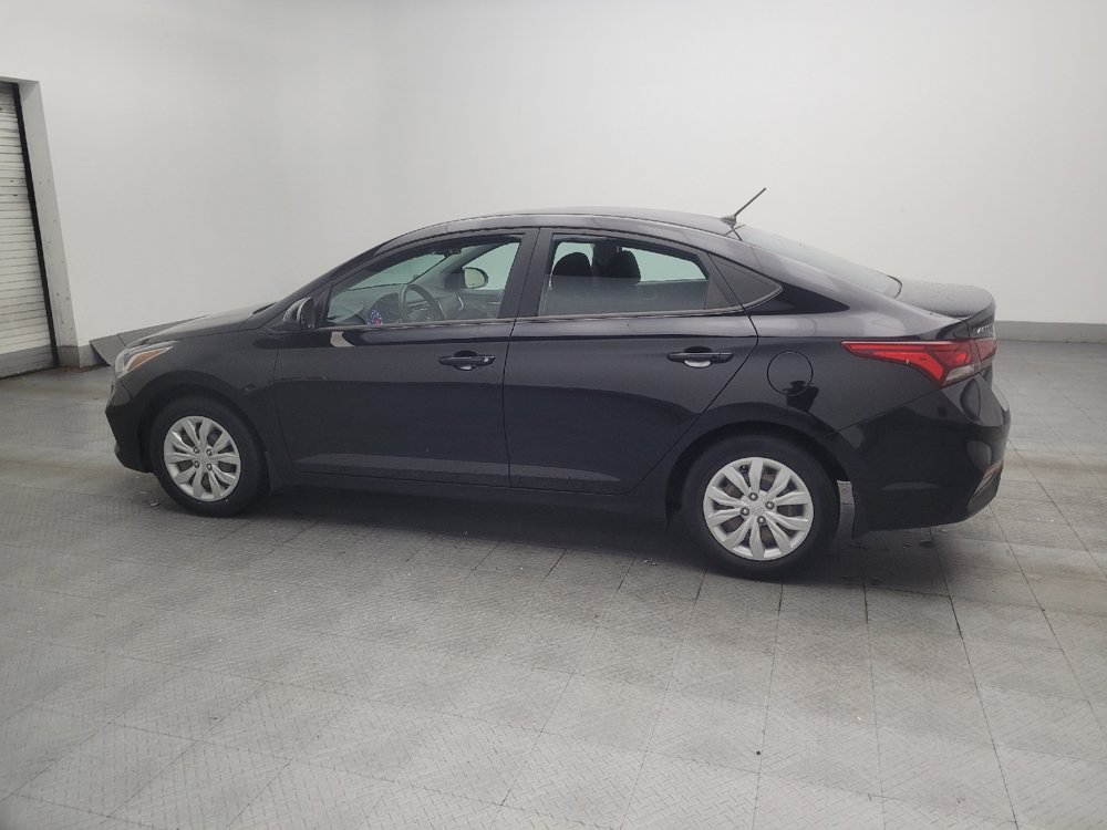 Used 2021 Hyundai Accent SE FWD image 3