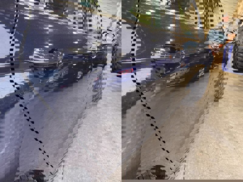 Used 2020 Ford Fusion SE image 12