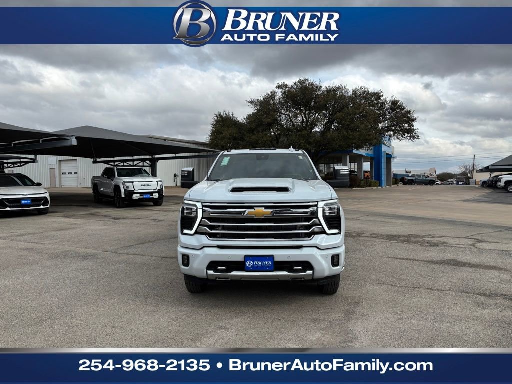 New 2026 Chevrolet Silverado 3500 High Country w/ Technology Package image 2