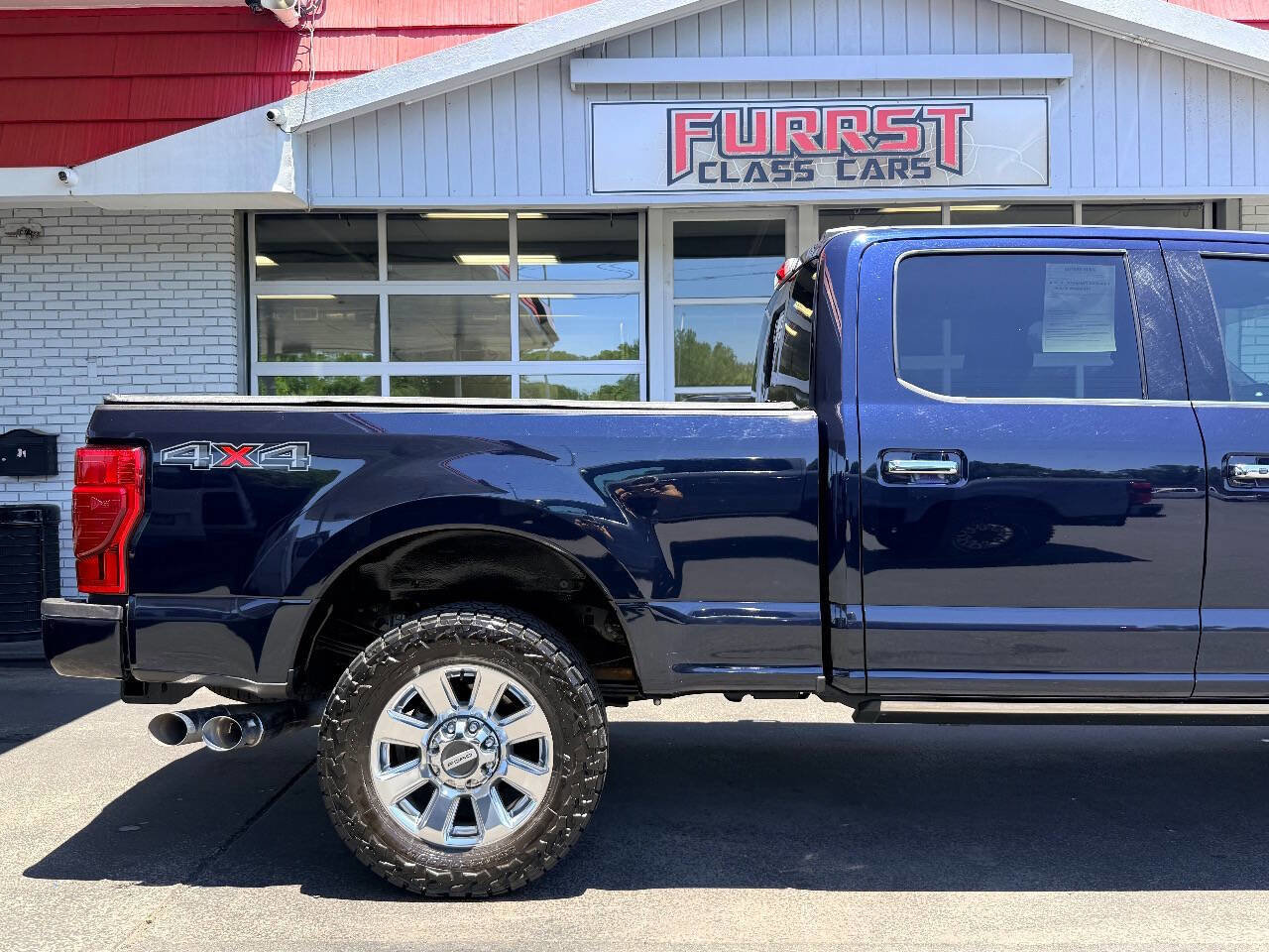 Used 2022 Ford F350 Platinum AWD/4WD image 11