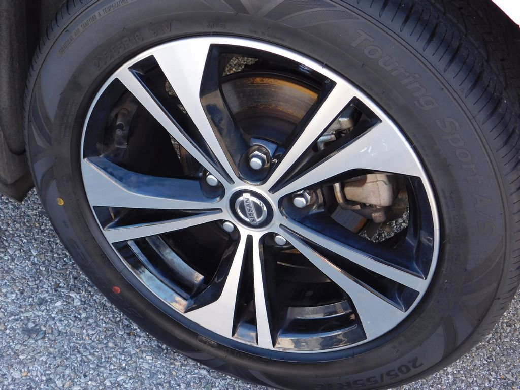 Used 2023 Nissan Sentra SV image 7