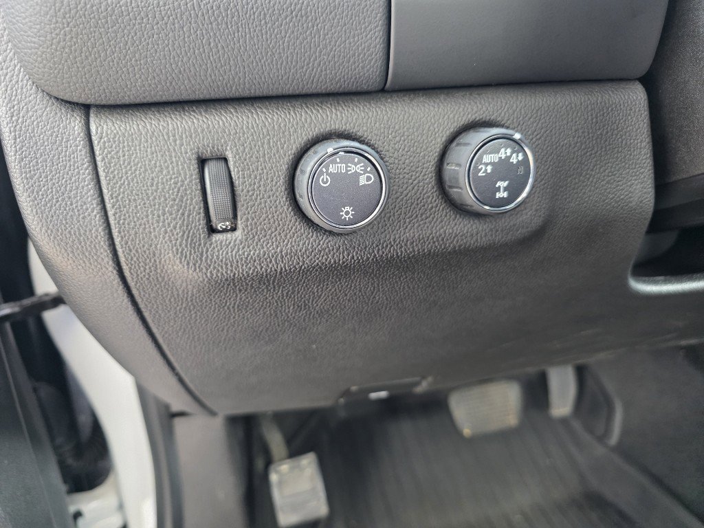 Used 2022 Chevrolet Colorado LT image 13