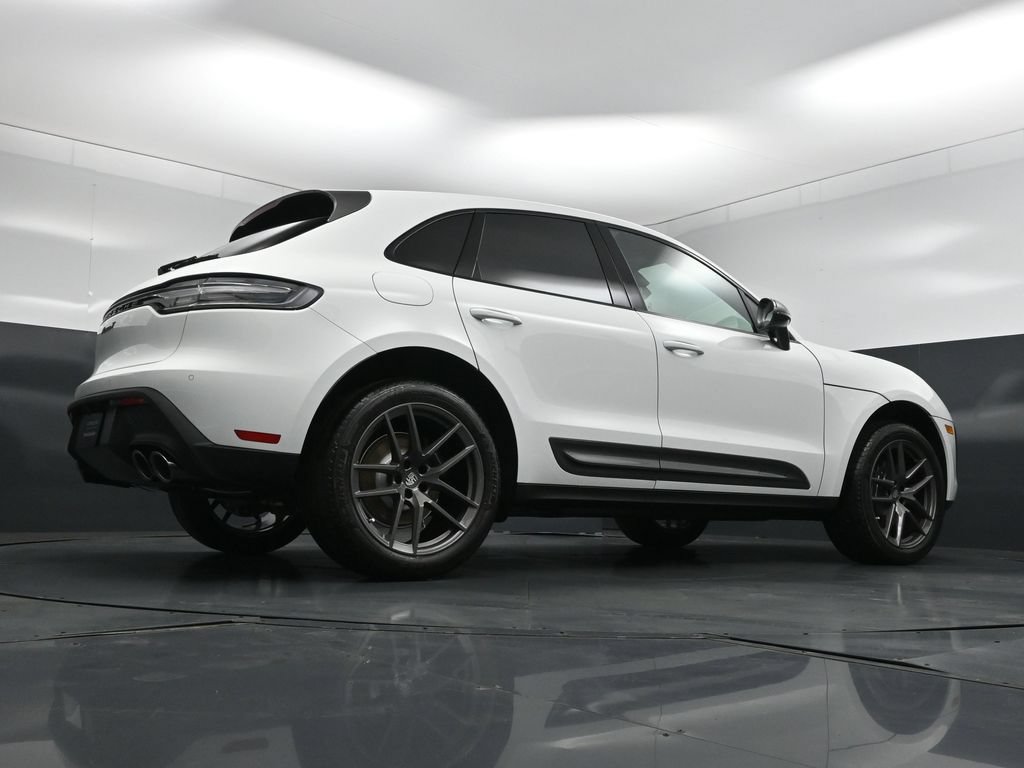 New 2026 Porsche Macan Turbo AWD/4WD image 24