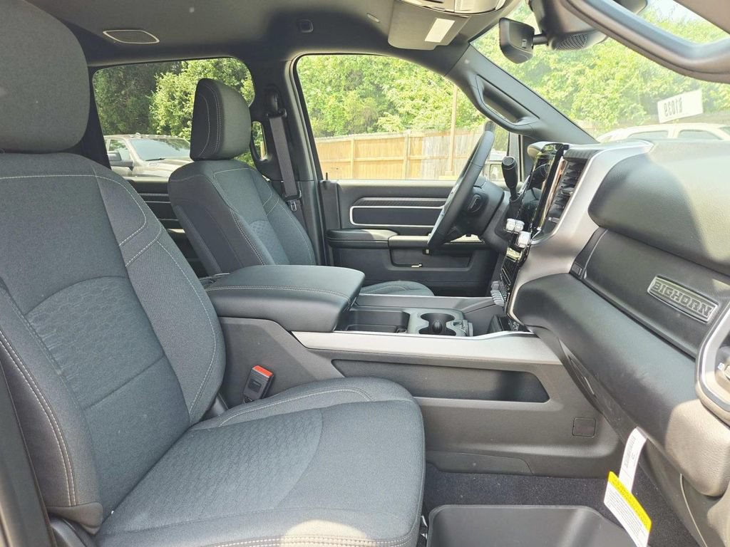 New 2026 RAM 2500 Big Horn AWD/4WD image 19
