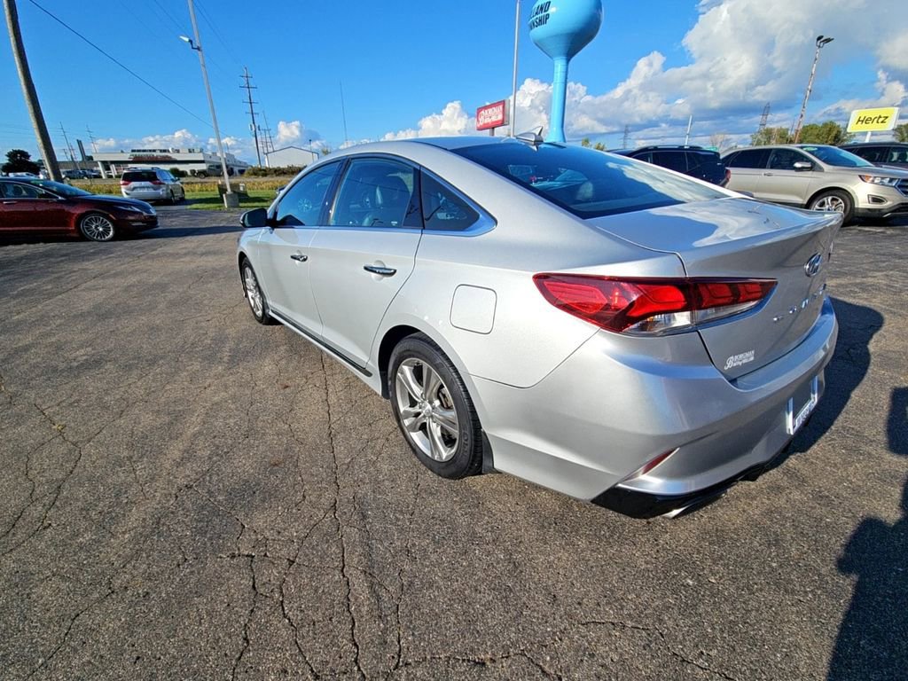 Used 2019 Hyundai Sonata Sport w/ Tech Package 03 image 2