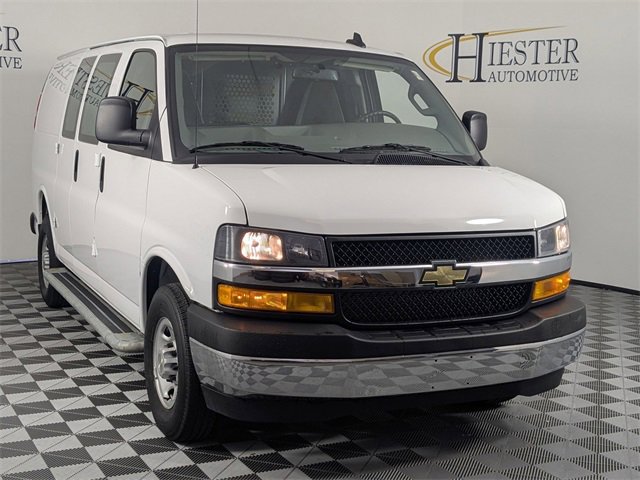 Used 2024 Chevrolet Express 2500 w/ Driver Convenience Package image 2