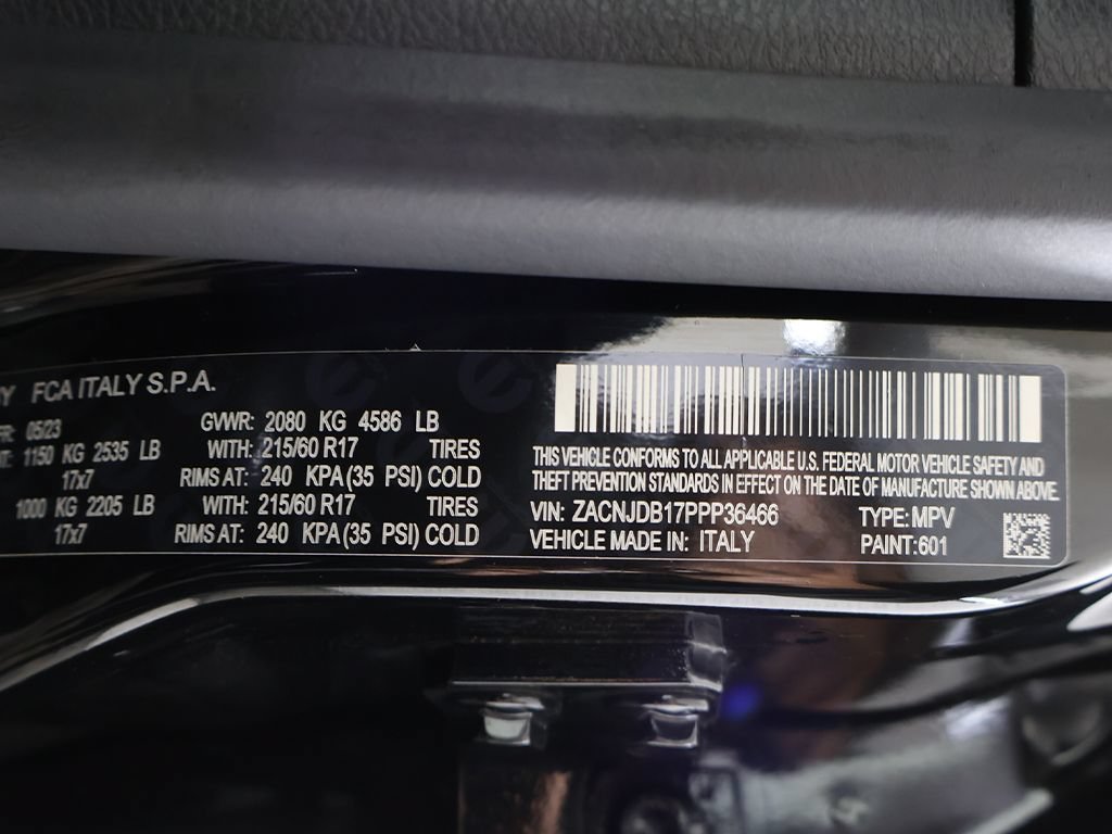 Used 2023 Jeep Renegade Latitude AWD/4WD image 49