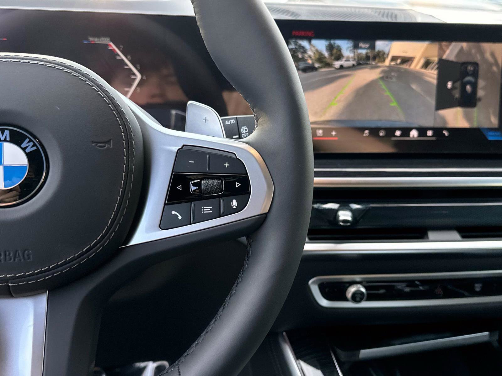New 2026 BMW X5 sDrive40i w/ M Sport Package image 25