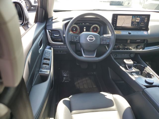 Certified 2026 Nissan Rogue SL AWD/4WD image 10