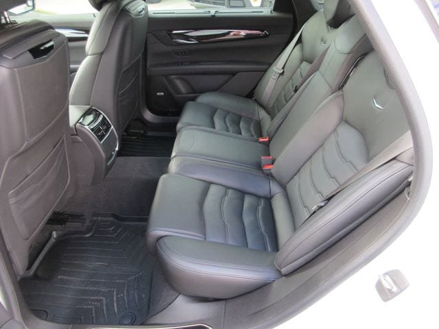 Used 2018 Cadillac CT6 Platinum AWD/4WD image 30