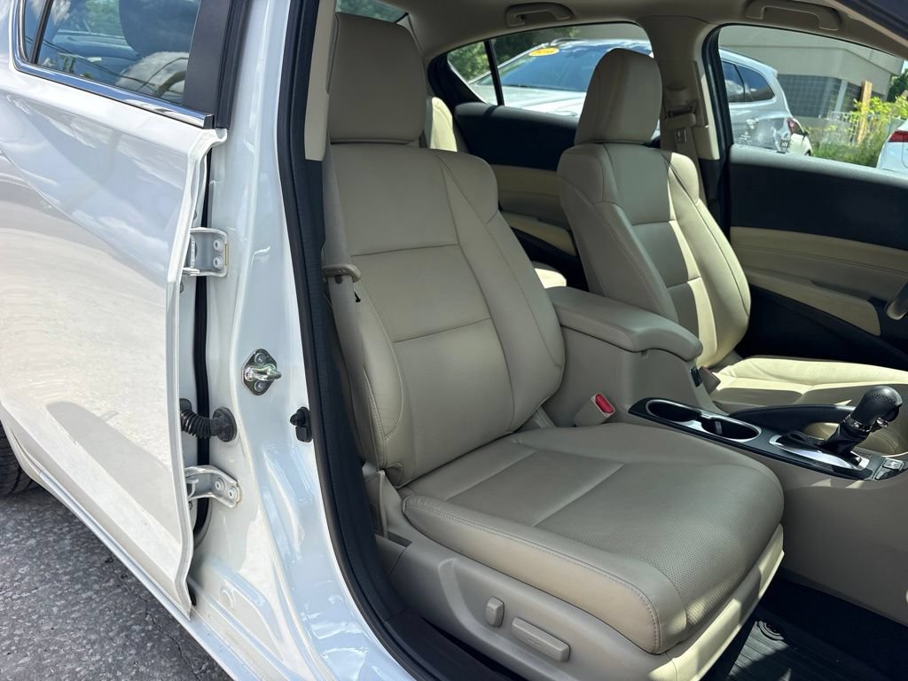 Used 2016 Acura ILX FWD image 18