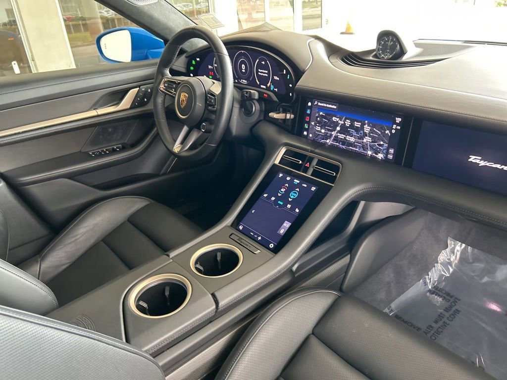 Used 2022 Porsche Taycan Turbo S w/ Premium Package image 27