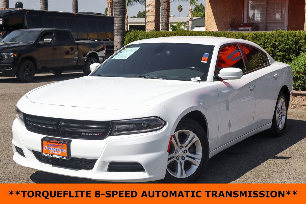 Used 2019 Dodge Charger SXT image 4