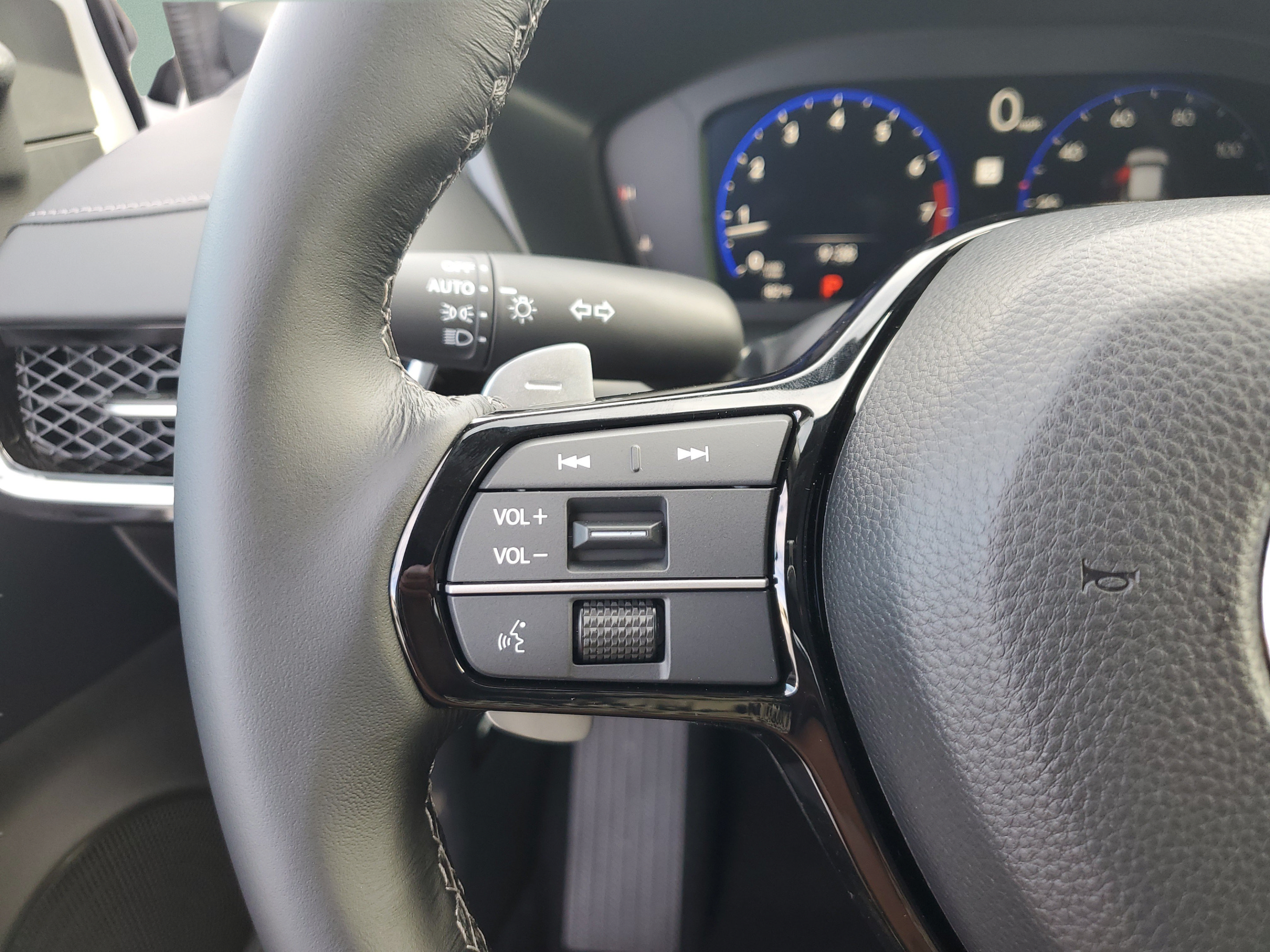 New 2026 Acura ADX FWD image 21