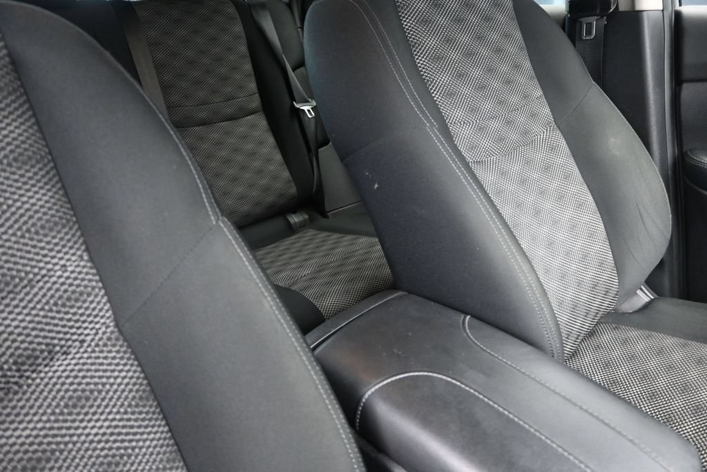 Used 2022 Nissan Rogue Sport SV FWD image 26