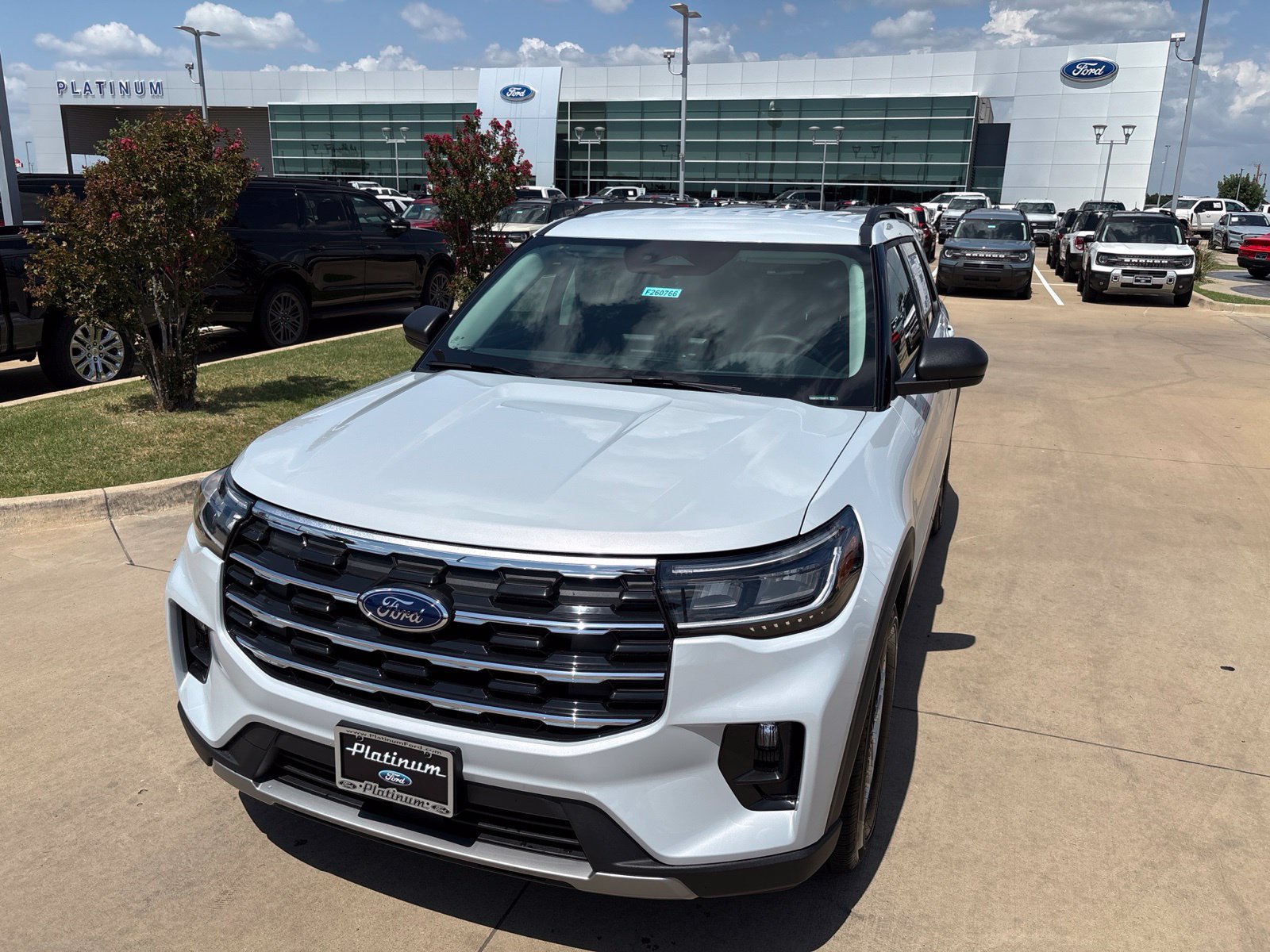 New 2026 Ford Explorer Active w/ Active Comfort Package RWD image 25