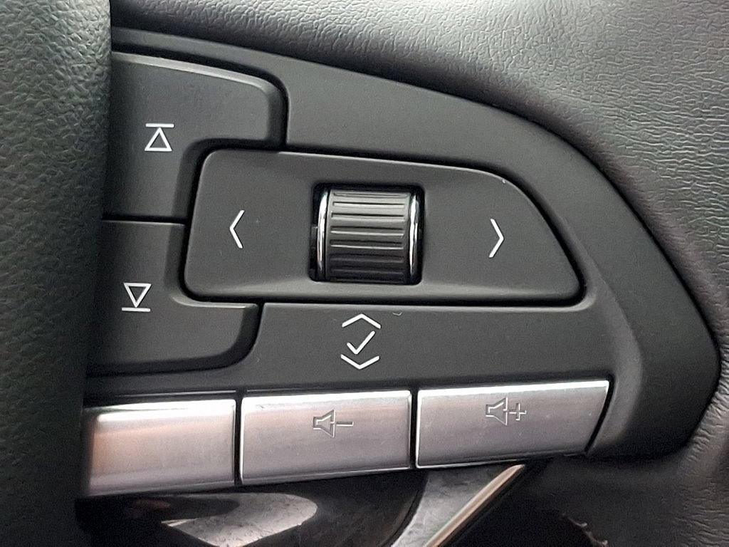 Used 2024 Cadillac XT6 Premium Luxury AWD/4WD image 23