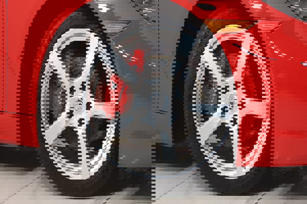 Used 2023 Porsche 718 Cayman S w/ Sport Chrono Package image 14